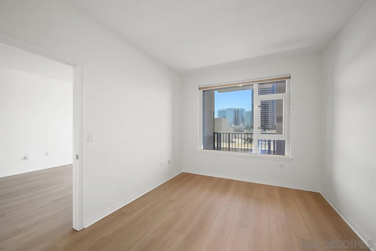 Photo #18: 250027318 Listing: Photo #18