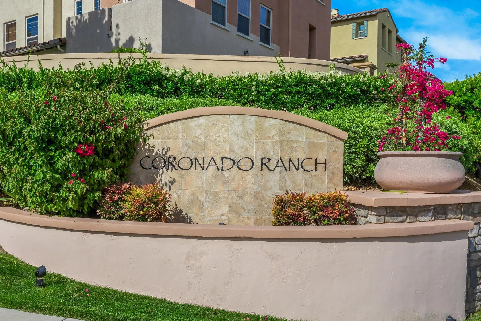 Photo #2: 250027336 Listing 