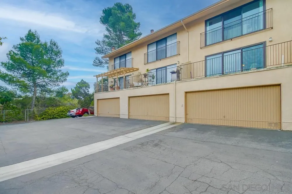 https://cdn.realtyfeed.com/cdn/127/250027341/952b2a2598b17c9f3491b77902268071.webp