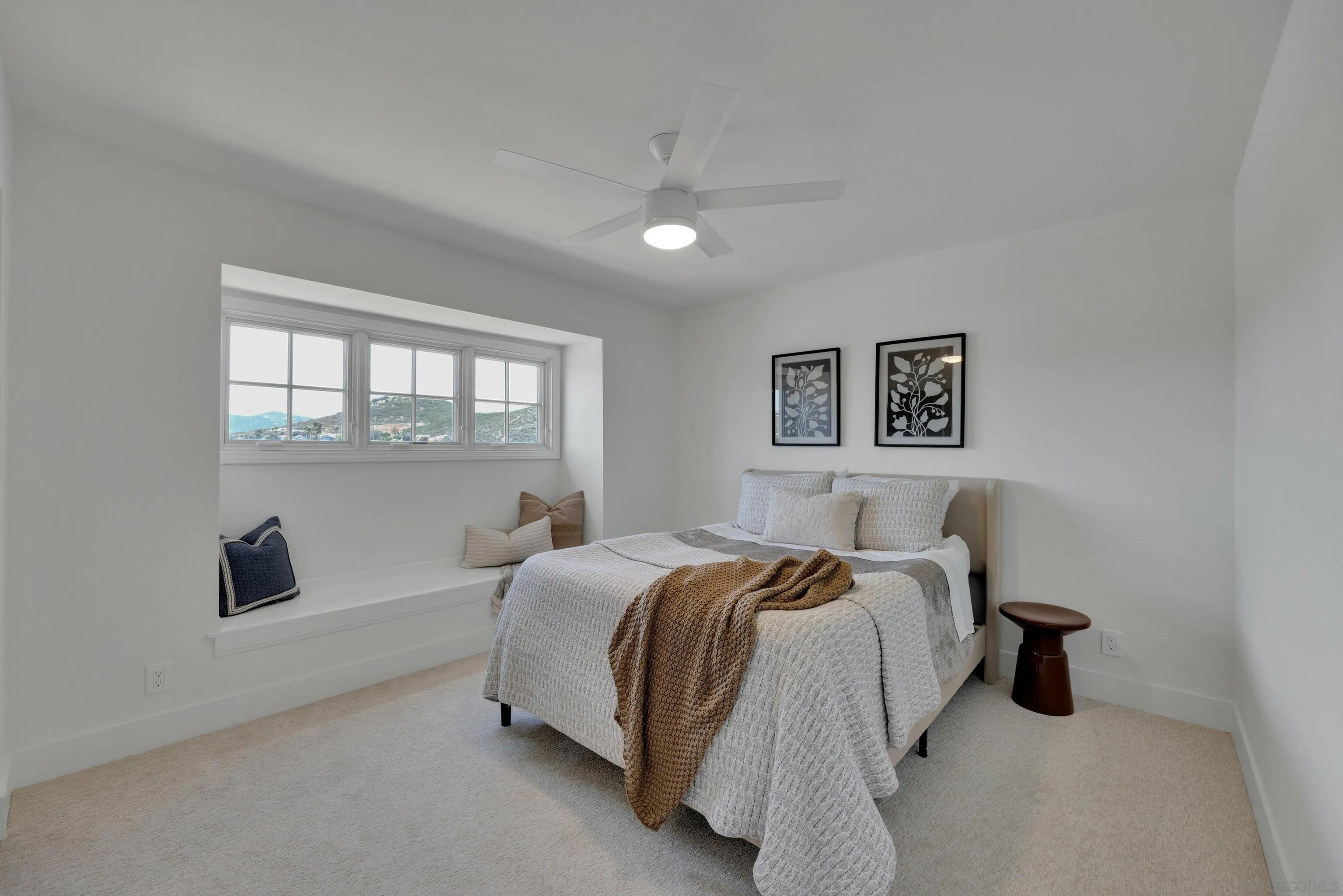 https://cdn.realtyfeed.com/cdn/127/250027368/bdb4aea6b810e542b8cde0bcbb62dd2a.webp