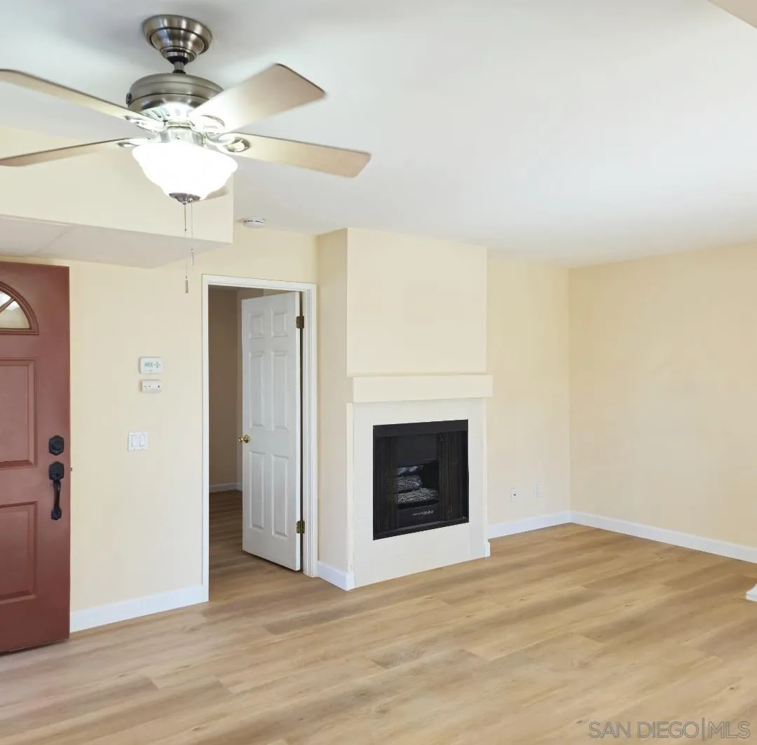 Photo #6: 250027384 Listing 