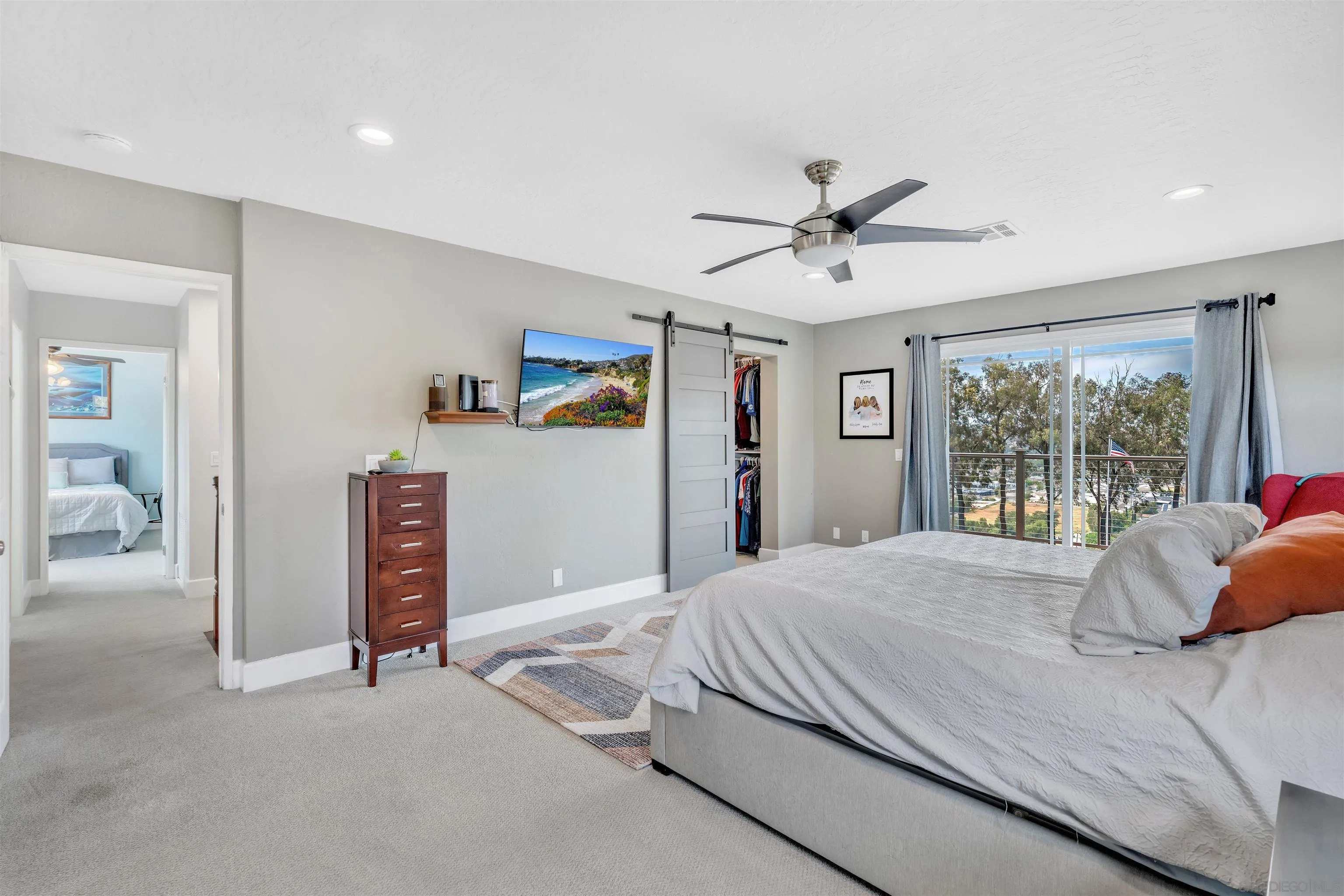 https://cdn.realtyfeed.com/cdn/127/250027386/7aa4fb810c2e365aeccdf8ae351b1a27.webp