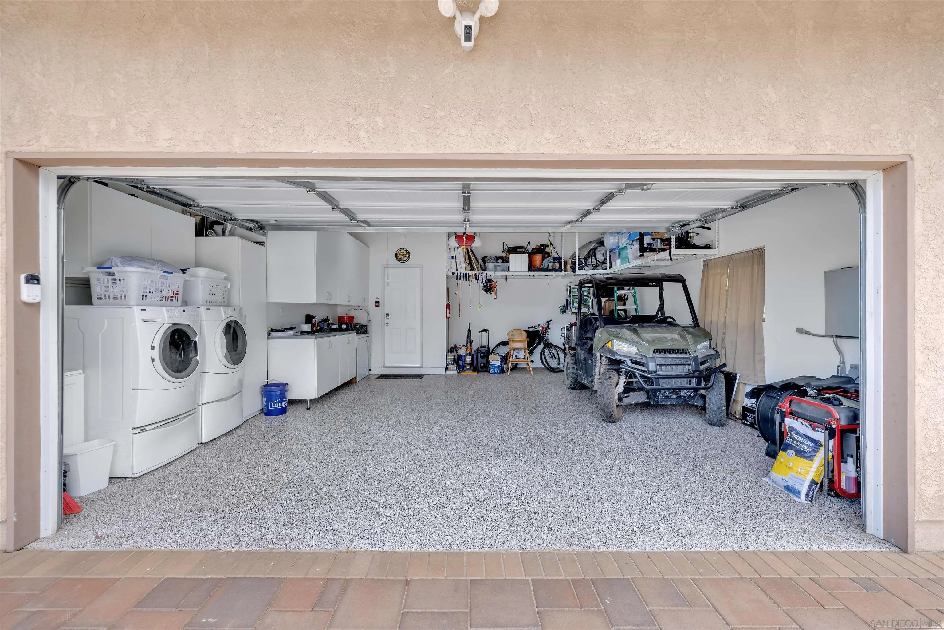 https://cdn.realtyfeed.com/cdn/127/250027386/de8da5540b9e540e9d800cdd9247ef8b.webp