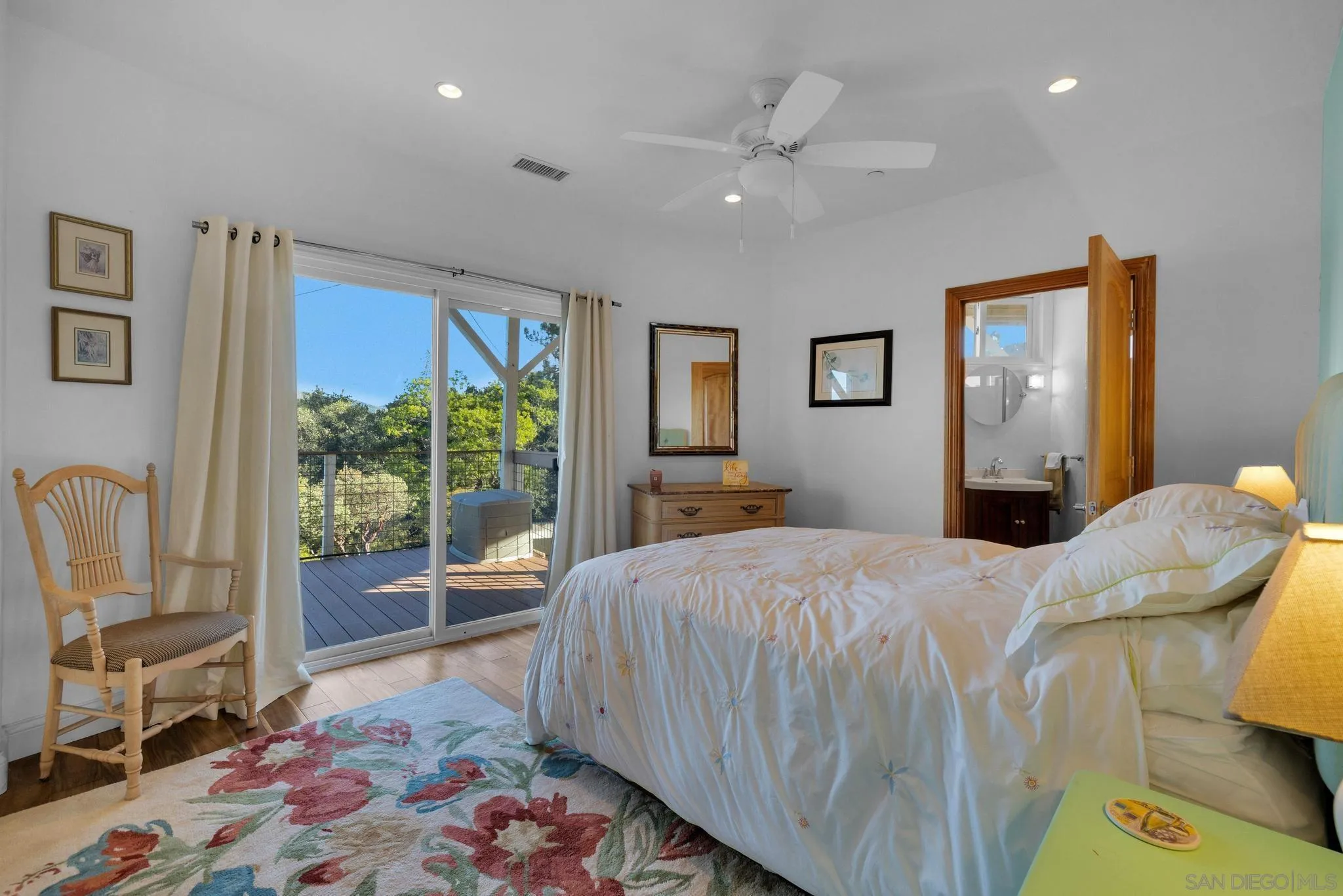 https://cdn.realtyfeed.com/cdn/127/250027409/1e1b75b2507637ffcfc42158da663659.webp
