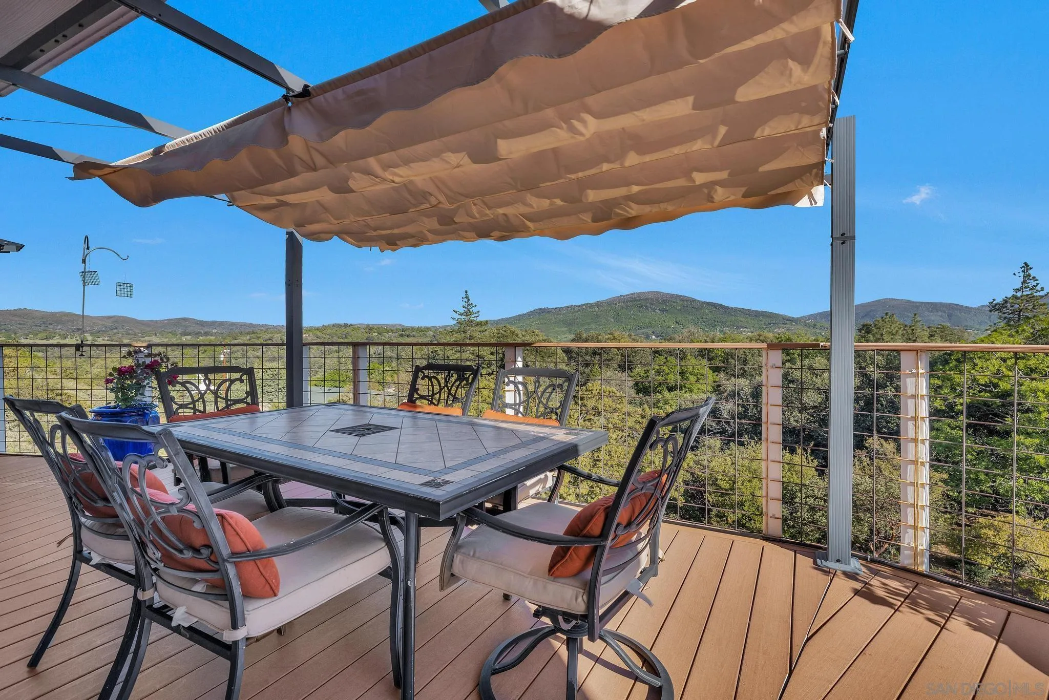 https://cdn.realtyfeed.com/cdn/127/250027409/4de5232db17b6824dd32218cb6994abf.webp