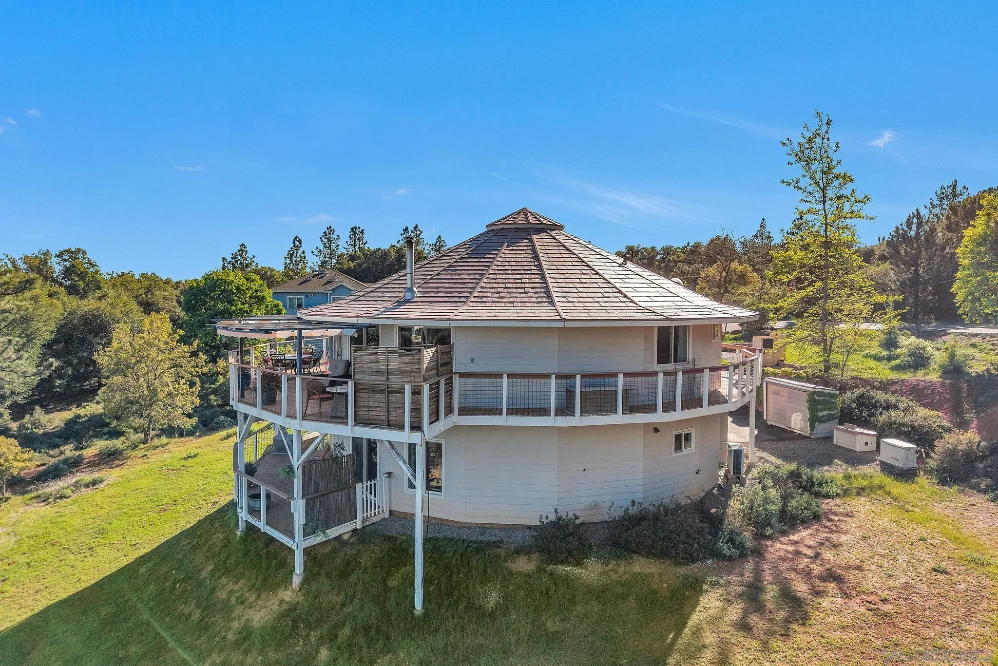 https://cdn.realtyfeed.com/cdn/127/250027409/58805a5d51f3c4d827c3bbfa481232ce.webp