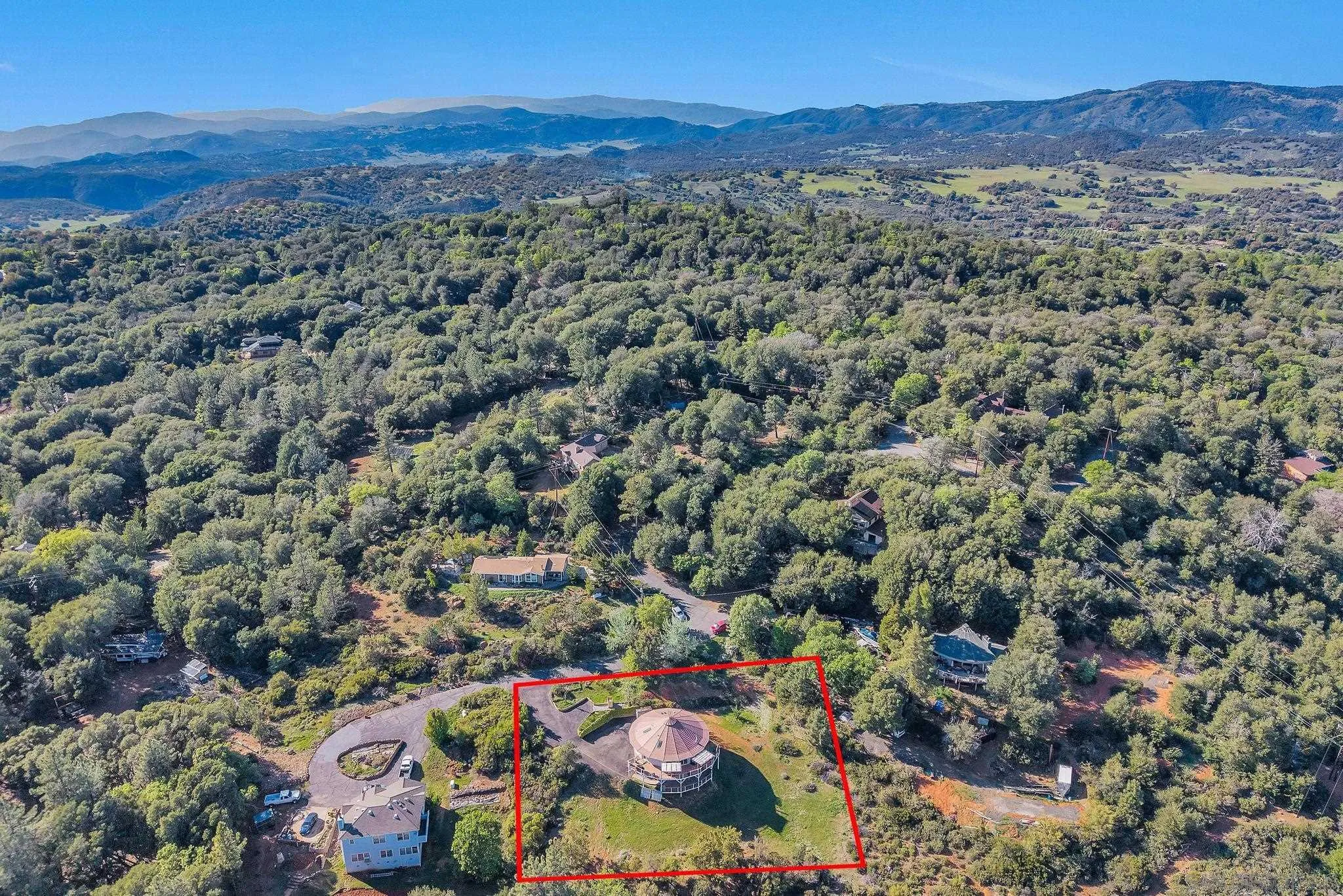 https://cdn.realtyfeed.com/cdn/127/250027409/6c6c6b6b9d3f045b1ea2b34f4478fb2e.webp