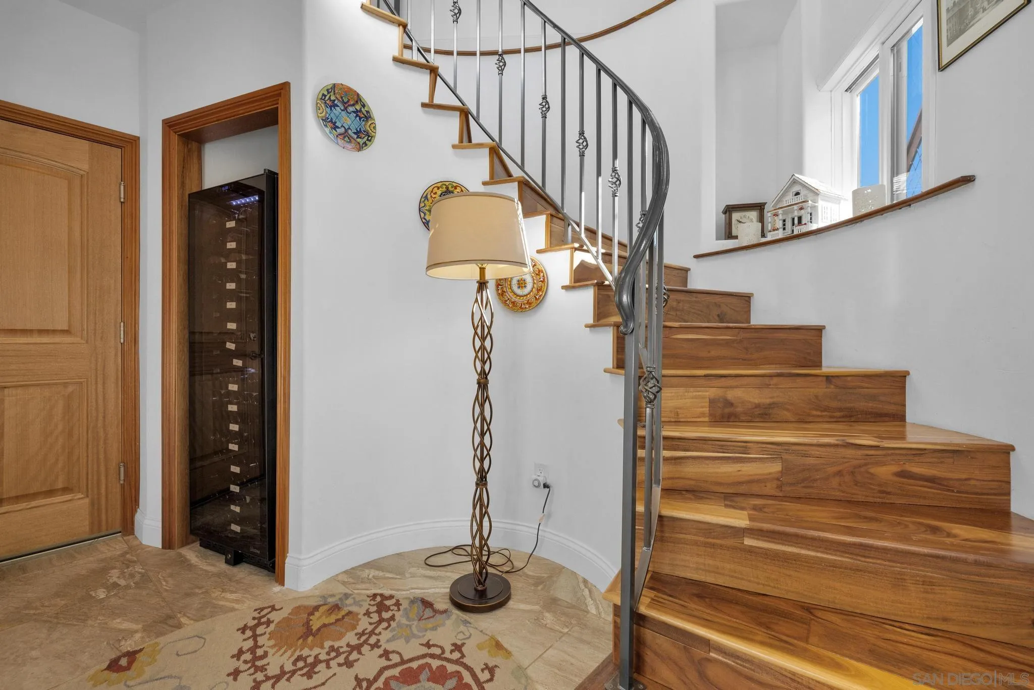 https://cdn.realtyfeed.com/cdn/127/250027409/ac815f526180ae858e7314e6fab10786.webp