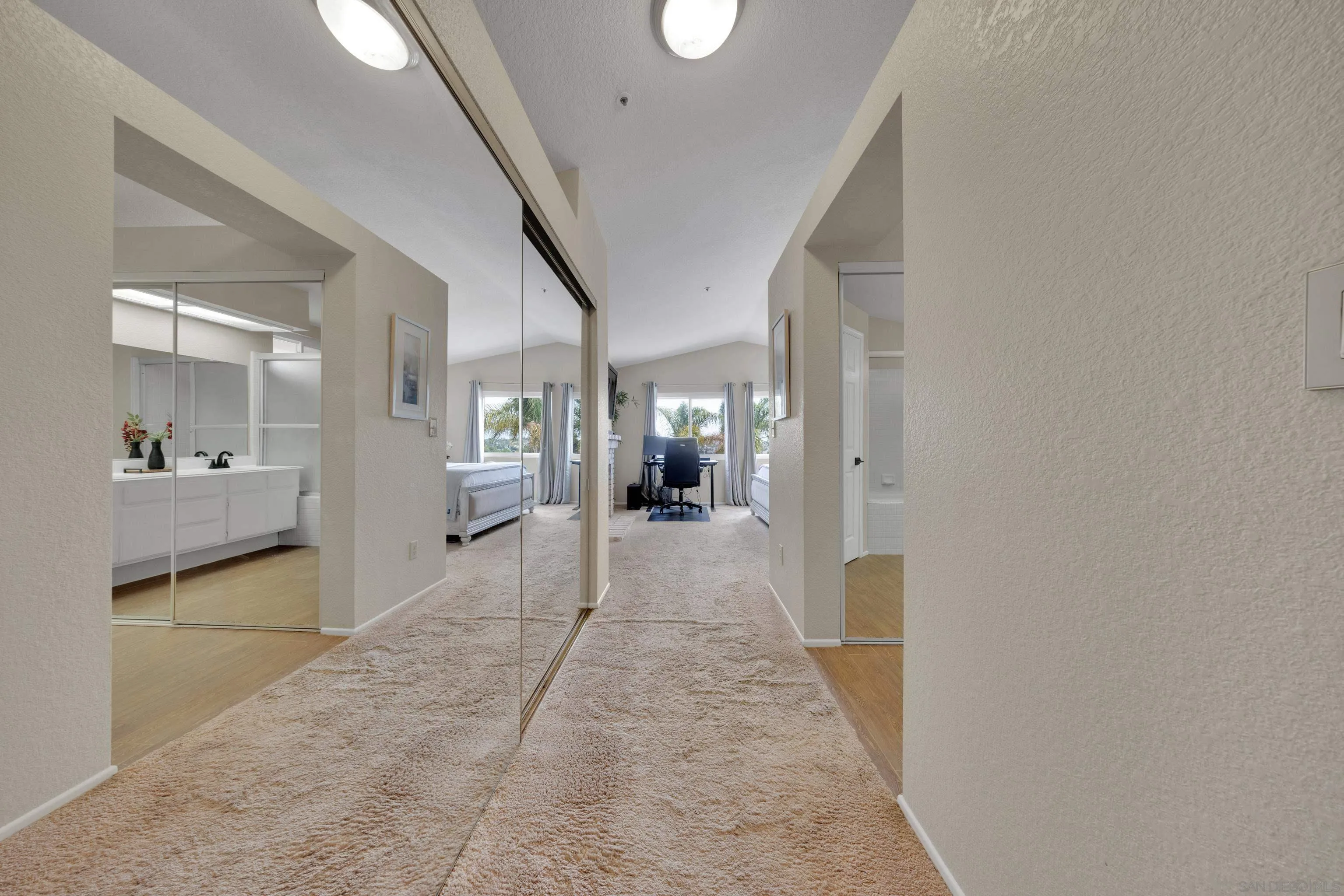 https://cdn.realtyfeed.com/cdn/127/250027434/9dfc92fad5a1e2ac7c1b3570de16dd13.webp