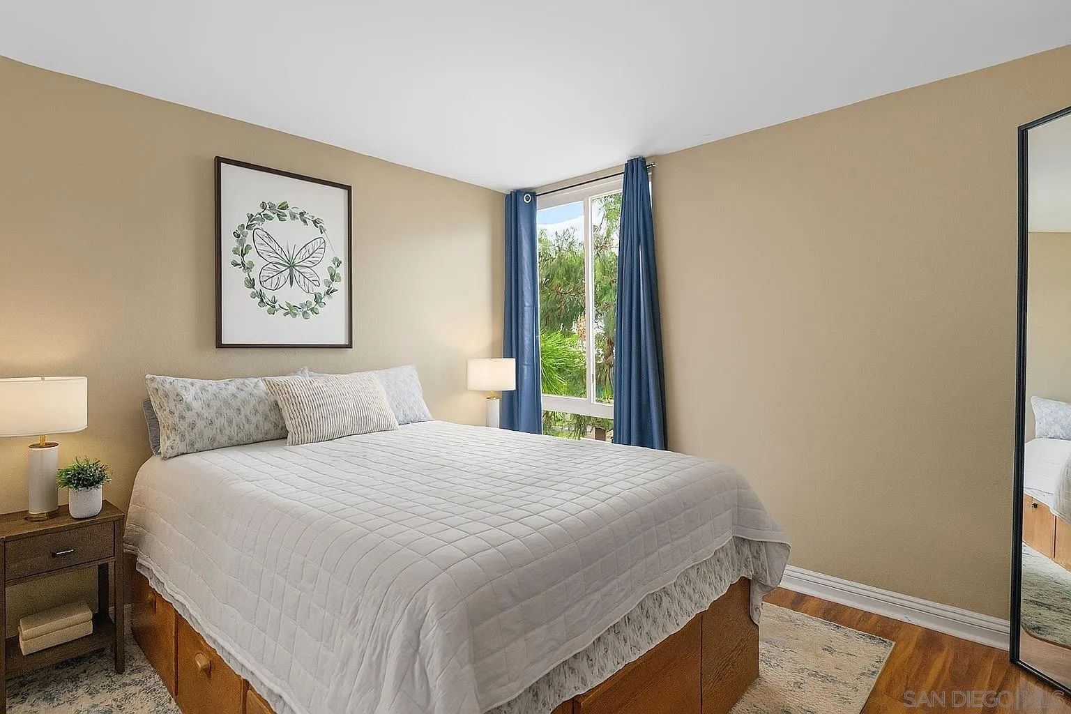 Photo #5: 250027459 Listing 