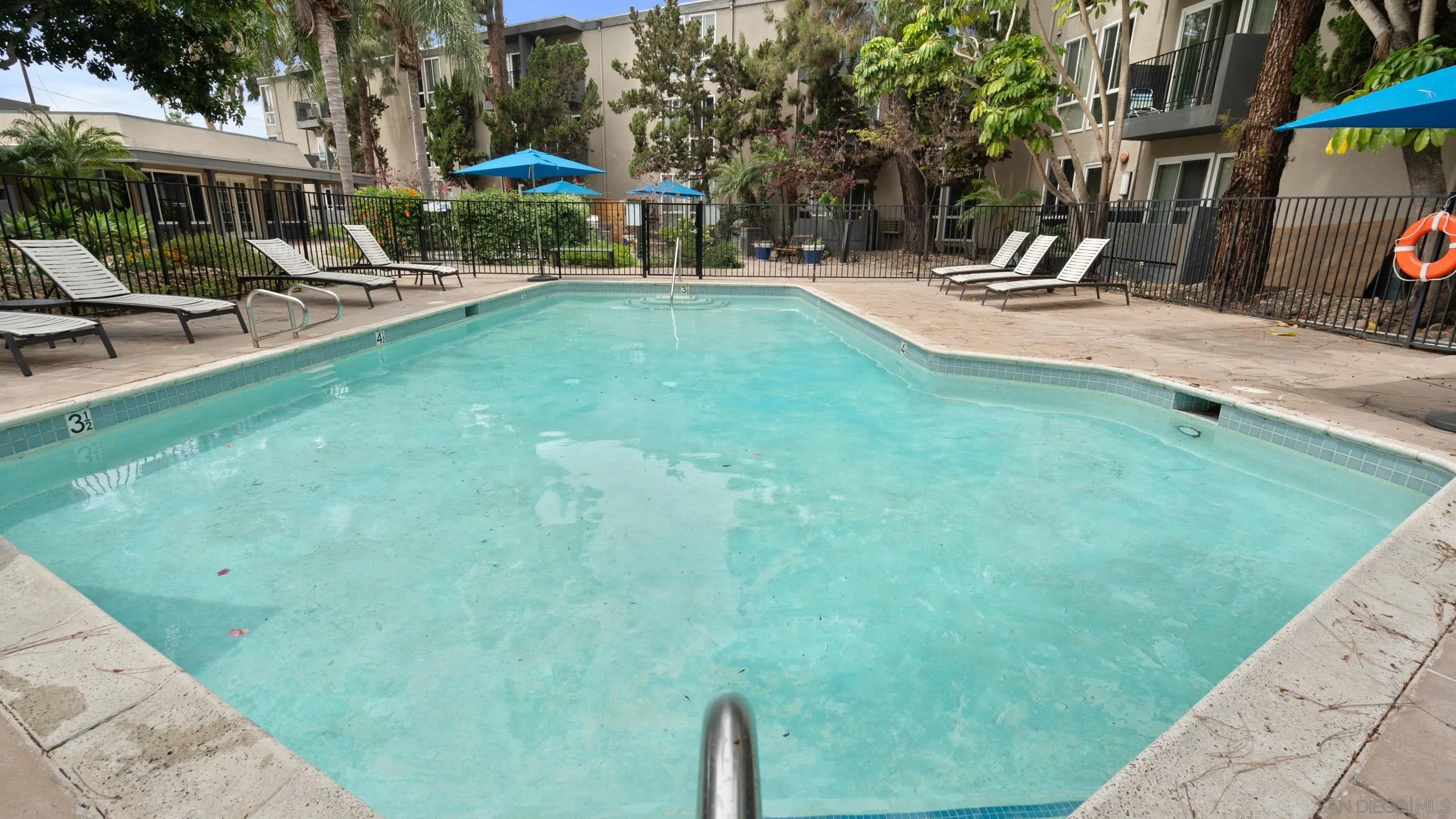 Photo #12: 250027459 Listing: Photo #12