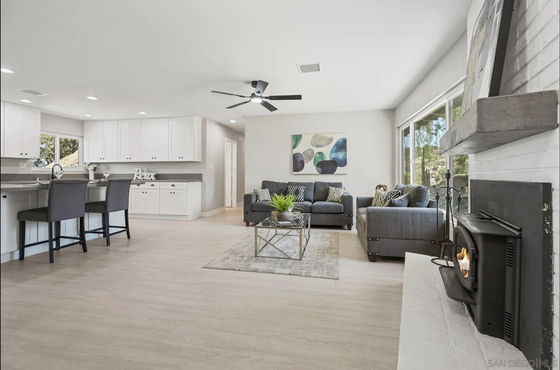 https://cdn.realtyfeed.com/cdn/127/250027479/1e4289d65c7ddc6631304d4d6968cee4.webp