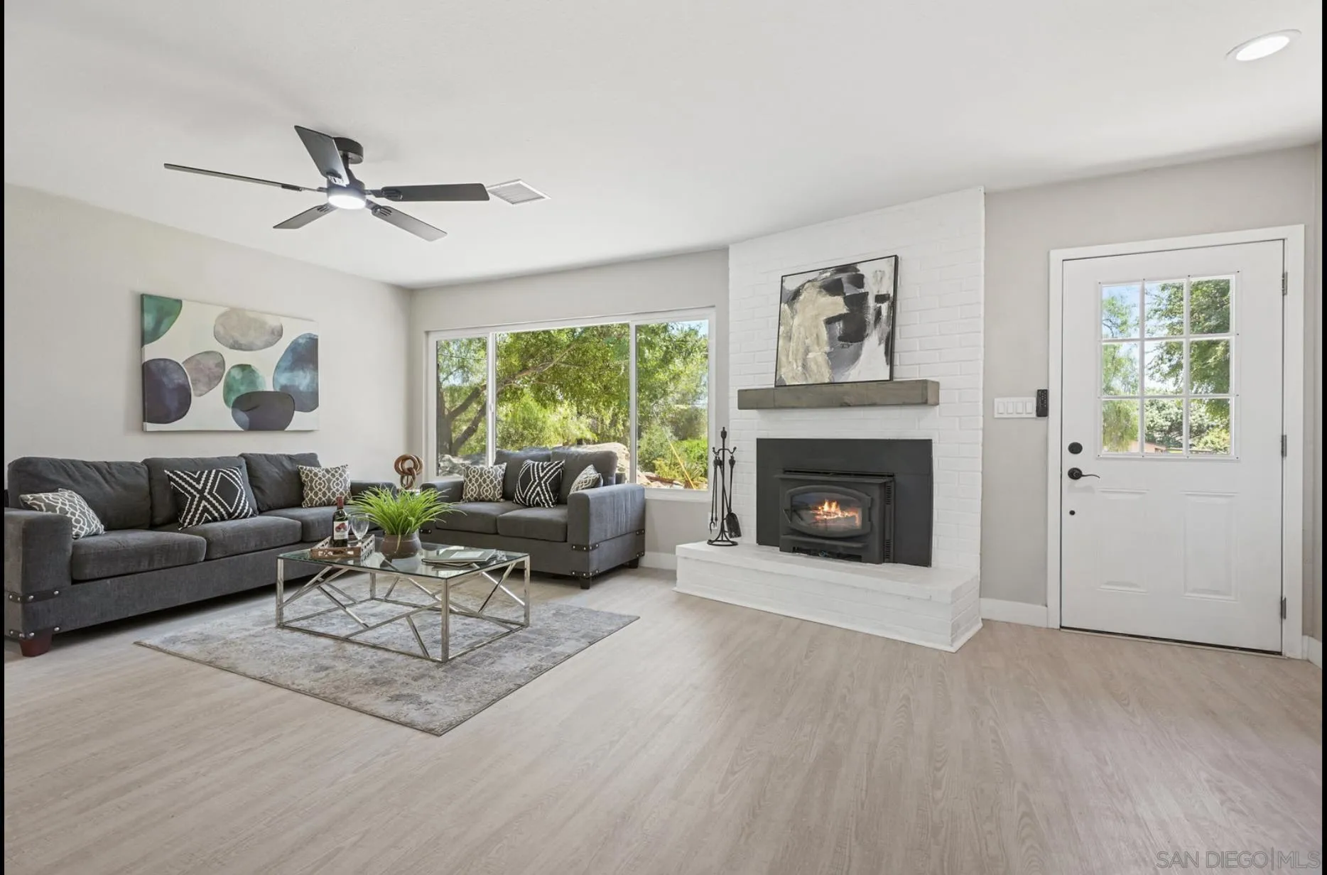 https://cdn.realtyfeed.com/cdn/127/250027479/5a76eb5daa3fe7e12a1f4b2b90cf734b.webp