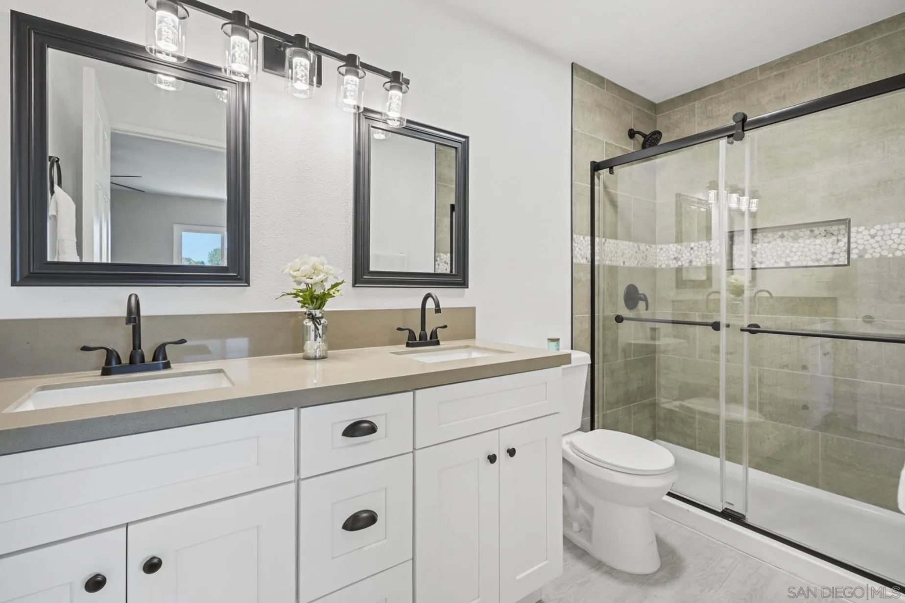 https://cdn.realtyfeed.com/cdn/127/250027479/d774a20ae22bead63128280dd9f214cc.webp