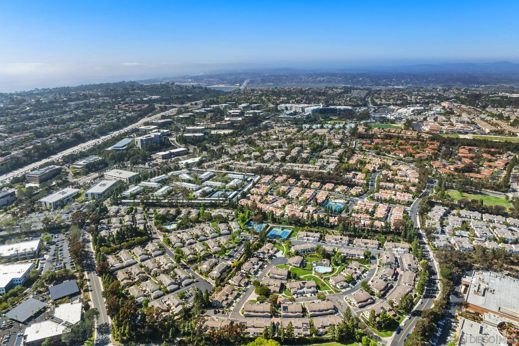 https://cdn.realtyfeed.com/cdn/127/250027483/5334e014a41f35edbe539ab99ab01c5c.webp