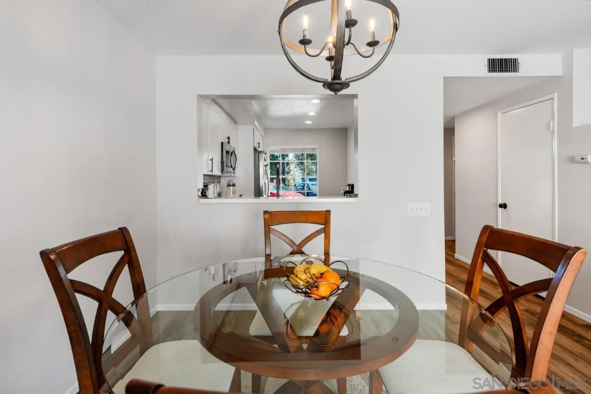 https://cdn.realtyfeed.com/cdn/127/250027483/6a649abd73a38bf6407c2159697f4f76.webp