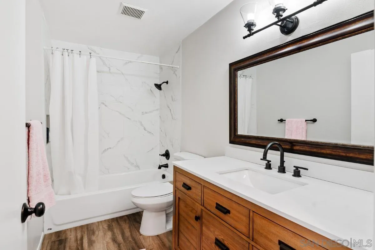 https://cdn.realtyfeed.com/cdn/127/250027483/af2d45bd52cc838e8b867b78afb80ef2.webp