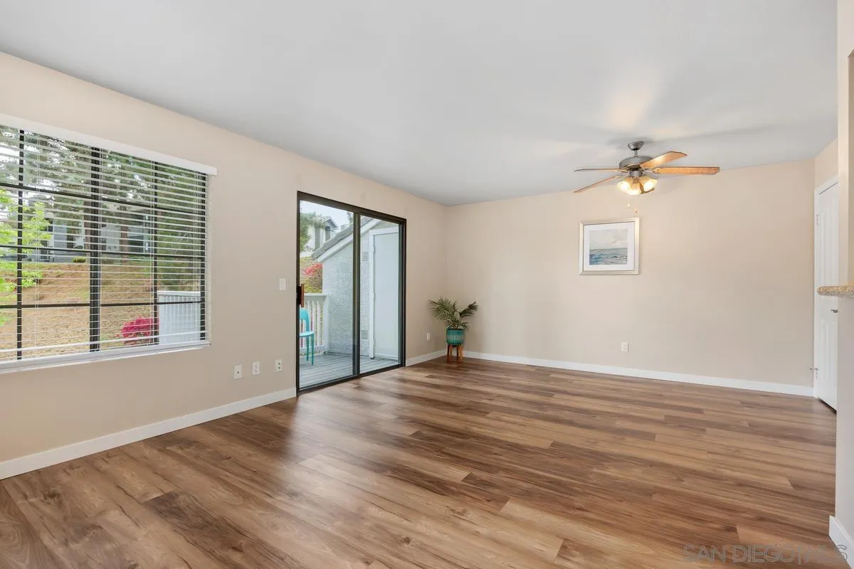 https://cdn.realtyfeed.com/cdn/127/250027500/c8b8bc3a744611bb53fc5d01b70bbca8.webp