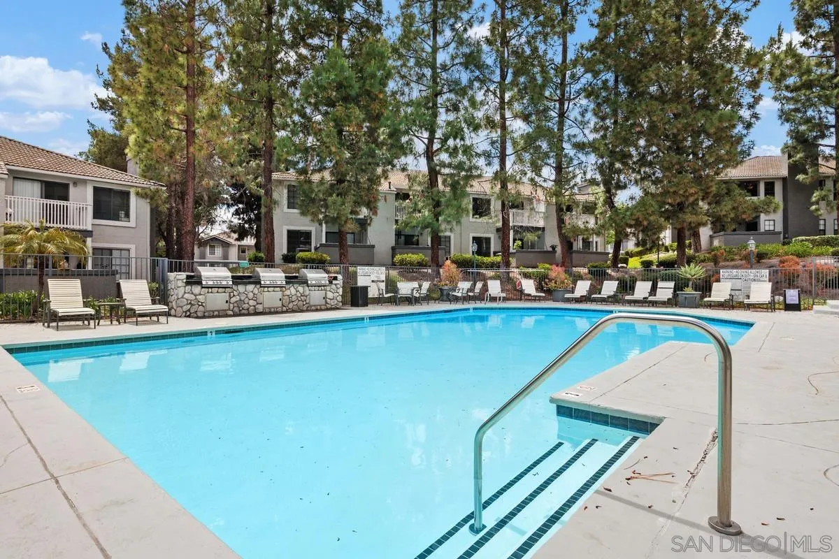https://cdn.realtyfeed.com/cdn/127/250027500/cf398fc2dce19b6c4fe70ac70a9c3b86.webp