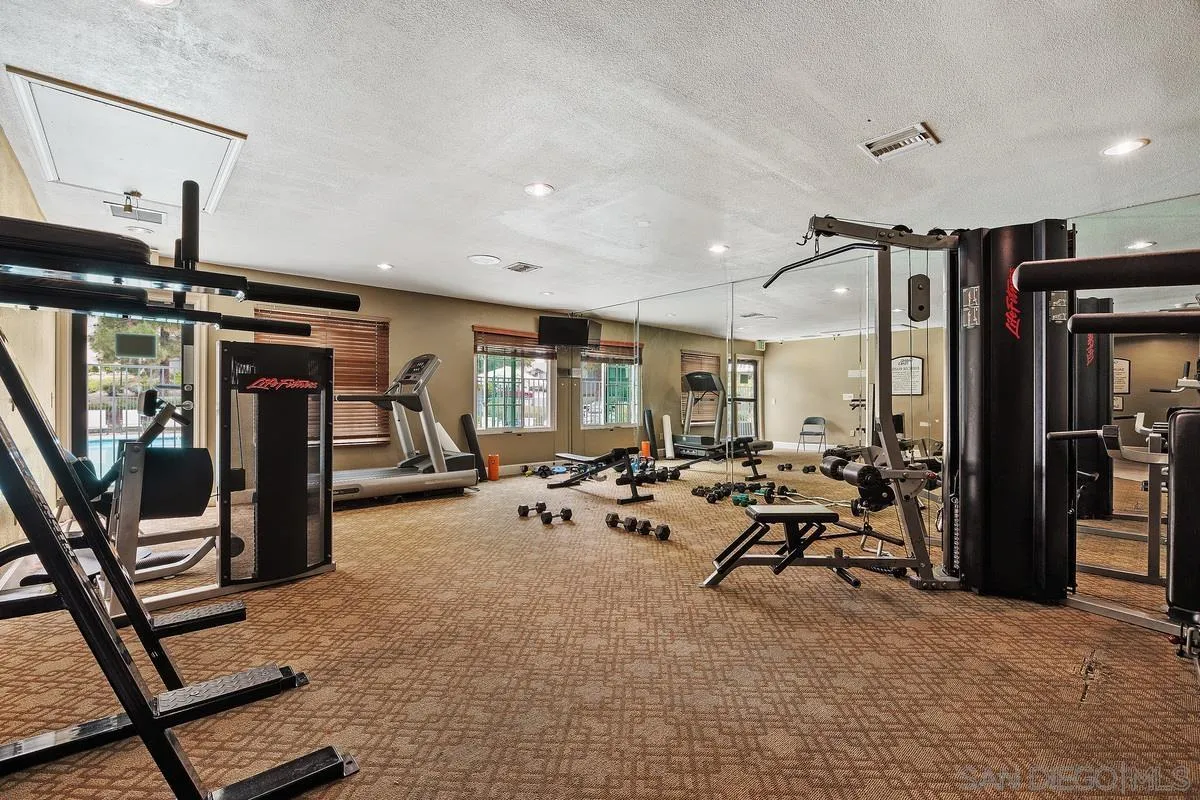 https://cdn.realtyfeed.com/cdn/127/250027500/e8c13d9345a79fc07c42c65c900ffc54.webp