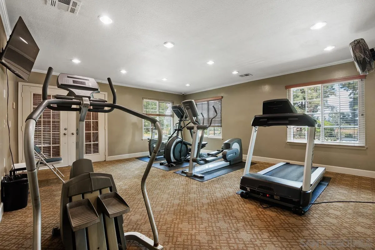 https://cdn.realtyfeed.com/cdn/127/250027500/ebca492f255638e8ecaa8a8f5ecc2f6a.webp