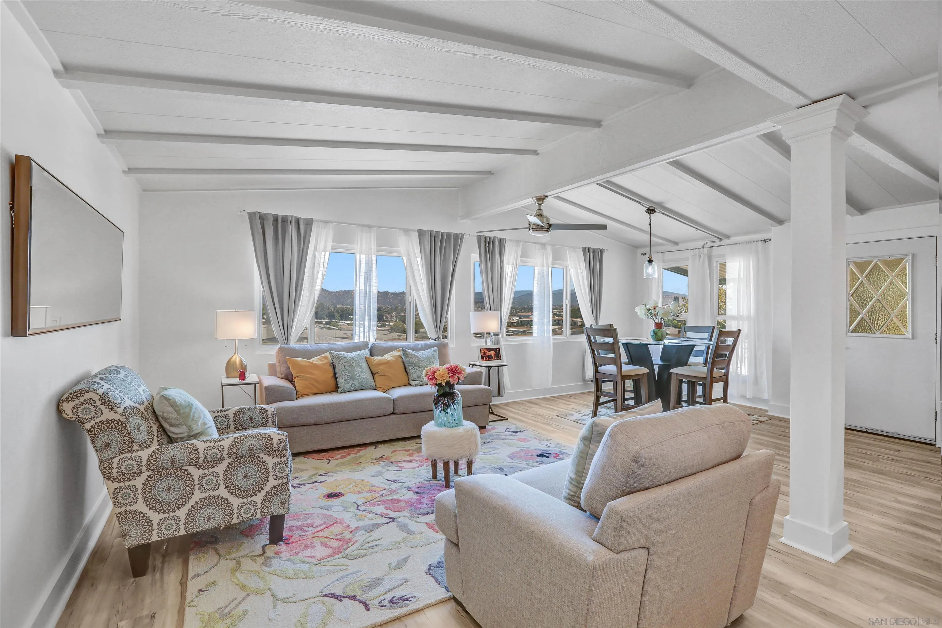 https://cdn.realtyfeed.com/cdn/127/250027502/c7d877b2fe3232c5463c255b9c309576.webp