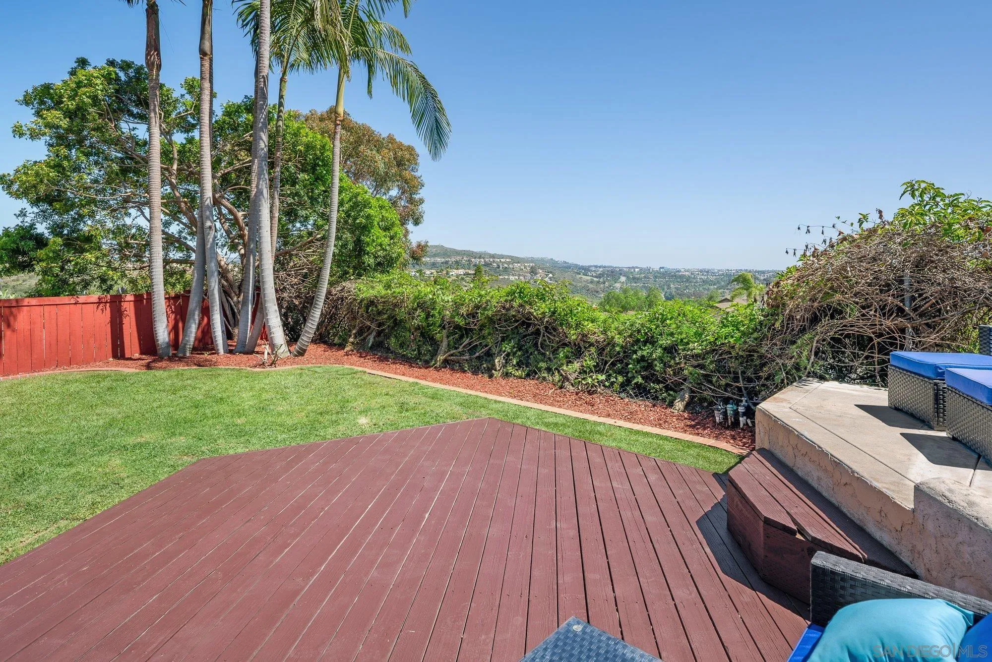 https://cdn.realtyfeed.com/cdn/127/250027505/1fb58e1b0e57e179316e2f2a77588345.webp