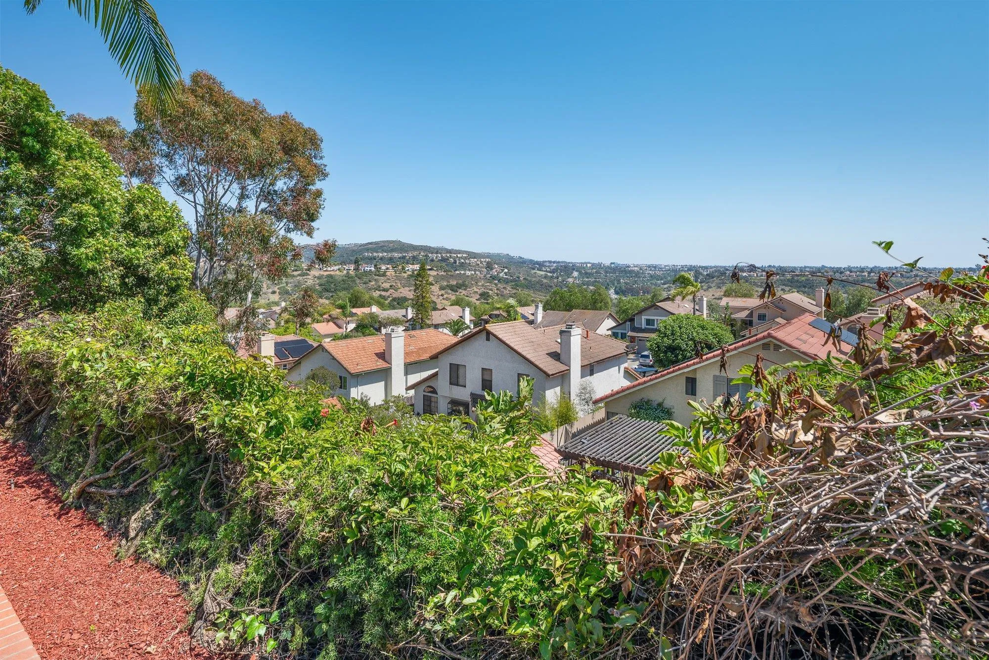 https://cdn.realtyfeed.com/cdn/127/250027505/2395fa80f8131ff4a2189ed938d58e05.webp
