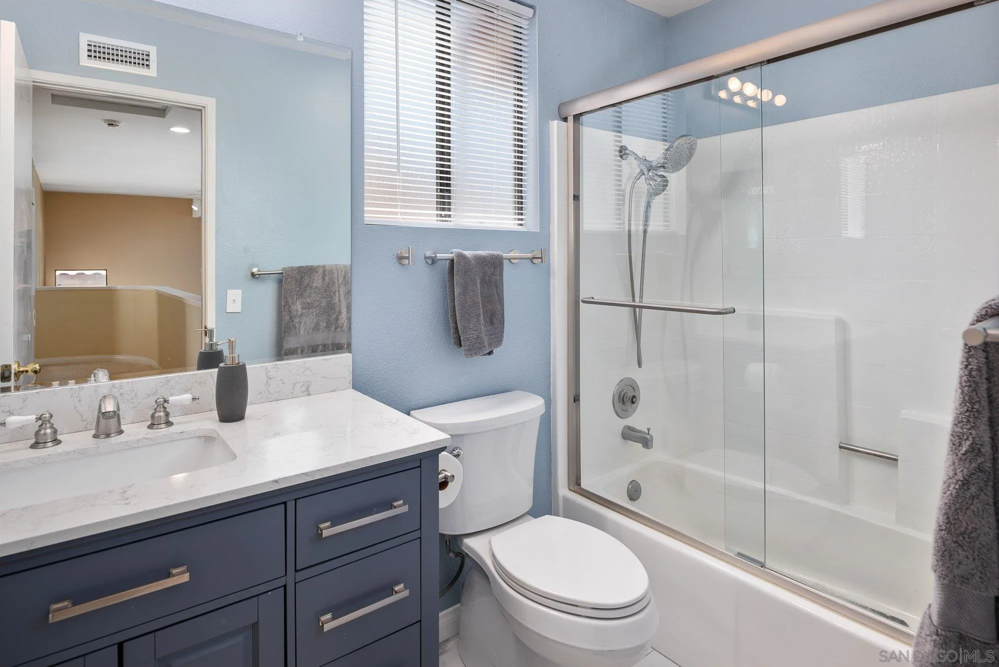 https://cdn.realtyfeed.com/cdn/127/250027505/7010a782dbe9efae10dcd1adaec5e628.webp
