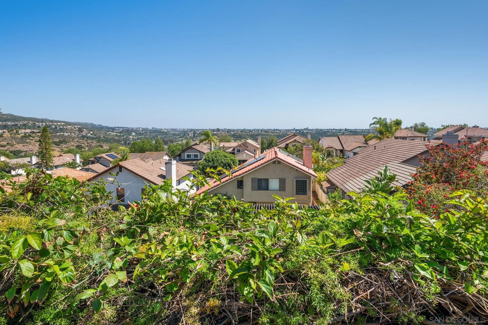 https://cdn.realtyfeed.com/cdn/127/250027505/87f65308e969ddc2c3ca43a254b2467f.webp