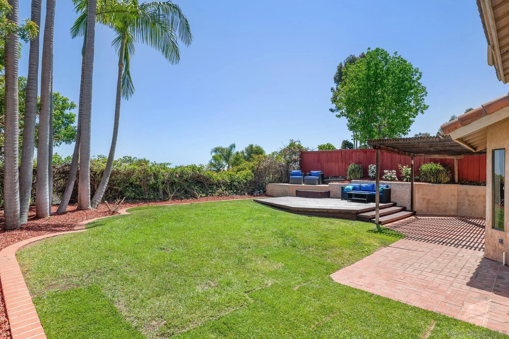 https://cdn.realtyfeed.com/cdn/127/250027505/ec8e91096803c5e8f591bdd7da8ed740.webp