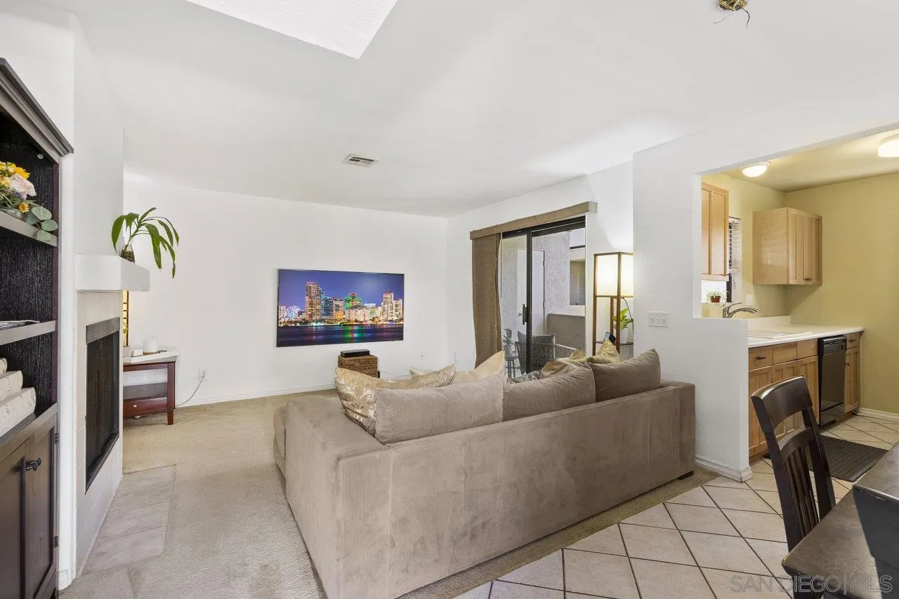 Photo #4: 250027522 Listing 