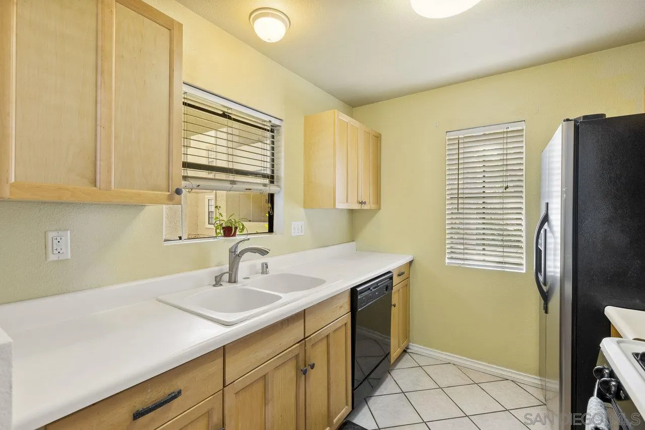 Photo #8: 250027522 Listing: Photo #8