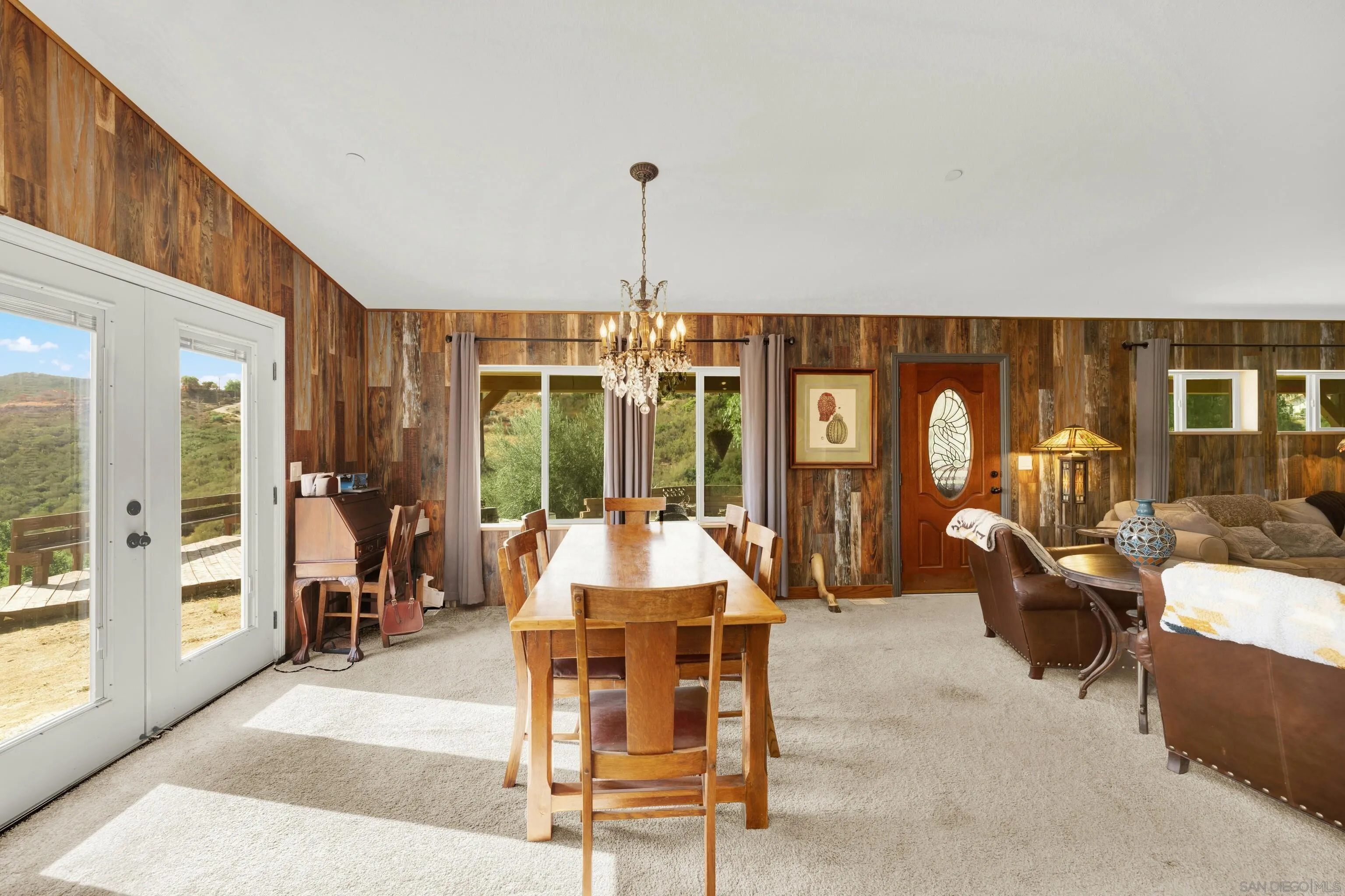 https://cdn.realtyfeed.com/cdn/127/250027550/5929955062327ee3657989ee2b2402f8.webp