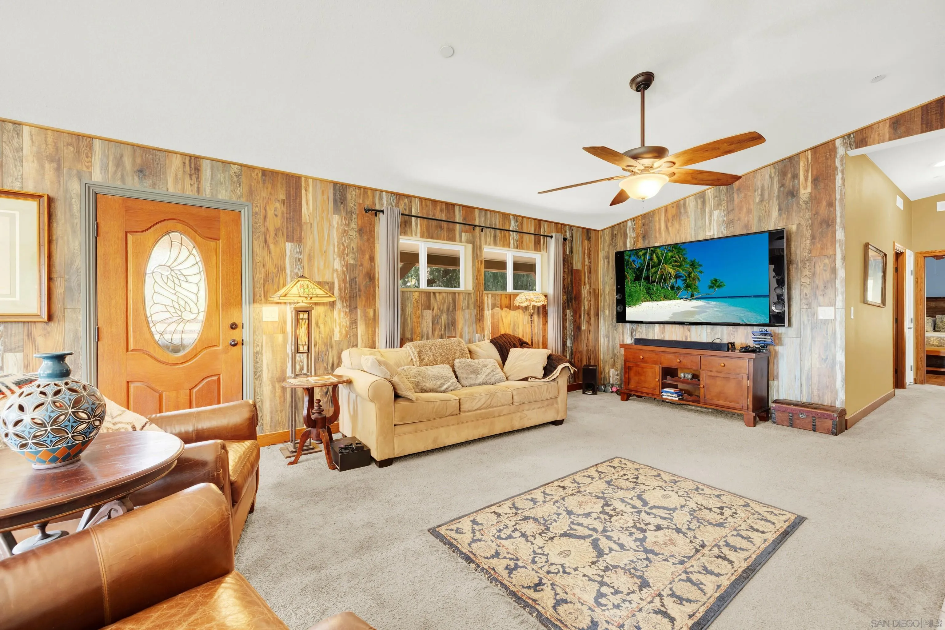 https://cdn.realtyfeed.com/cdn/127/250027550/8efbae09319b925f964f3a5c20cfe3ae.webp