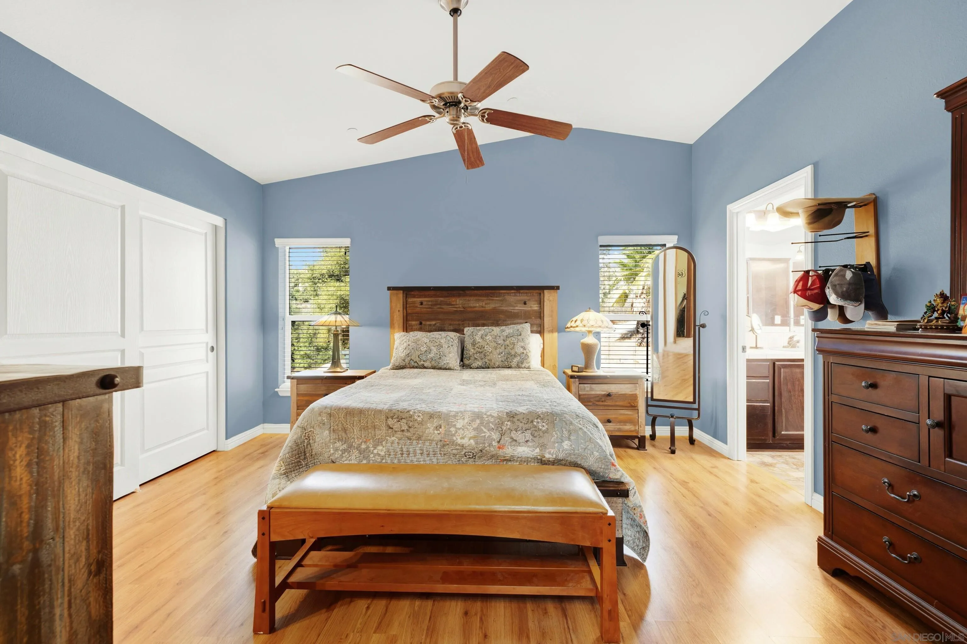 https://cdn.realtyfeed.com/cdn/127/250027550/d532b5af7040b1746faf832242afb384.webp