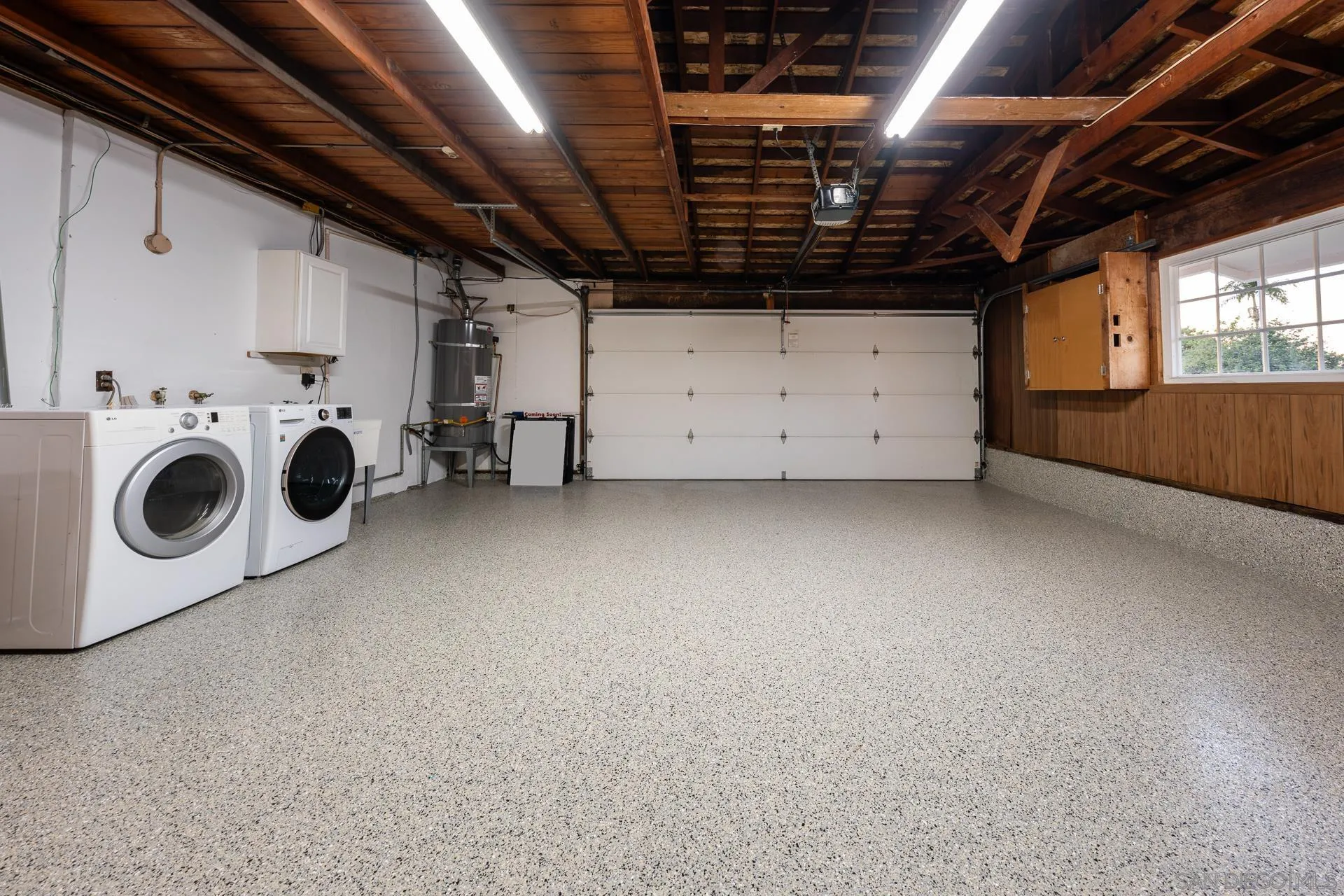 https://cdn.realtyfeed.com/cdn/127/250027557/2090d3c62d1c686569c667f5d1dda1e5.webp