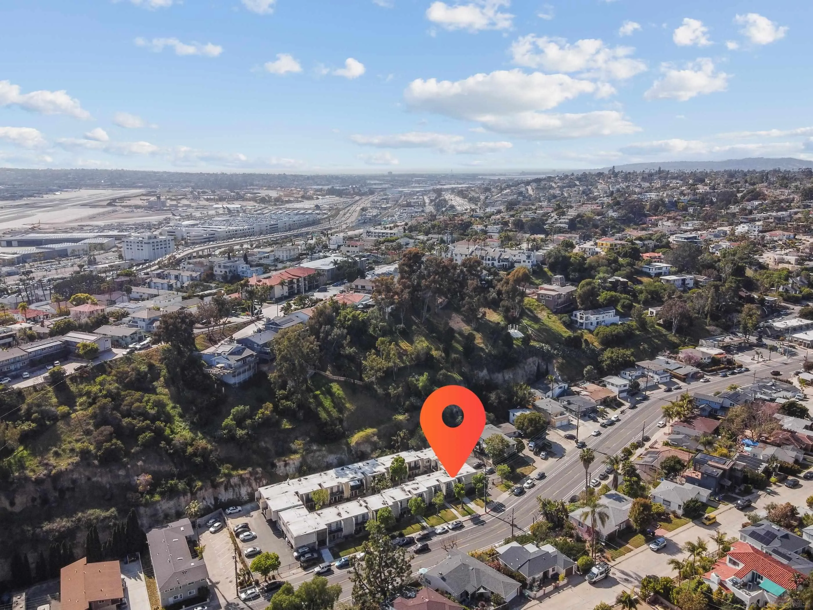 https://cdn.realtyfeed.com/cdn/127/250027559/b7578c988d0f99418915a49845f447de.webp