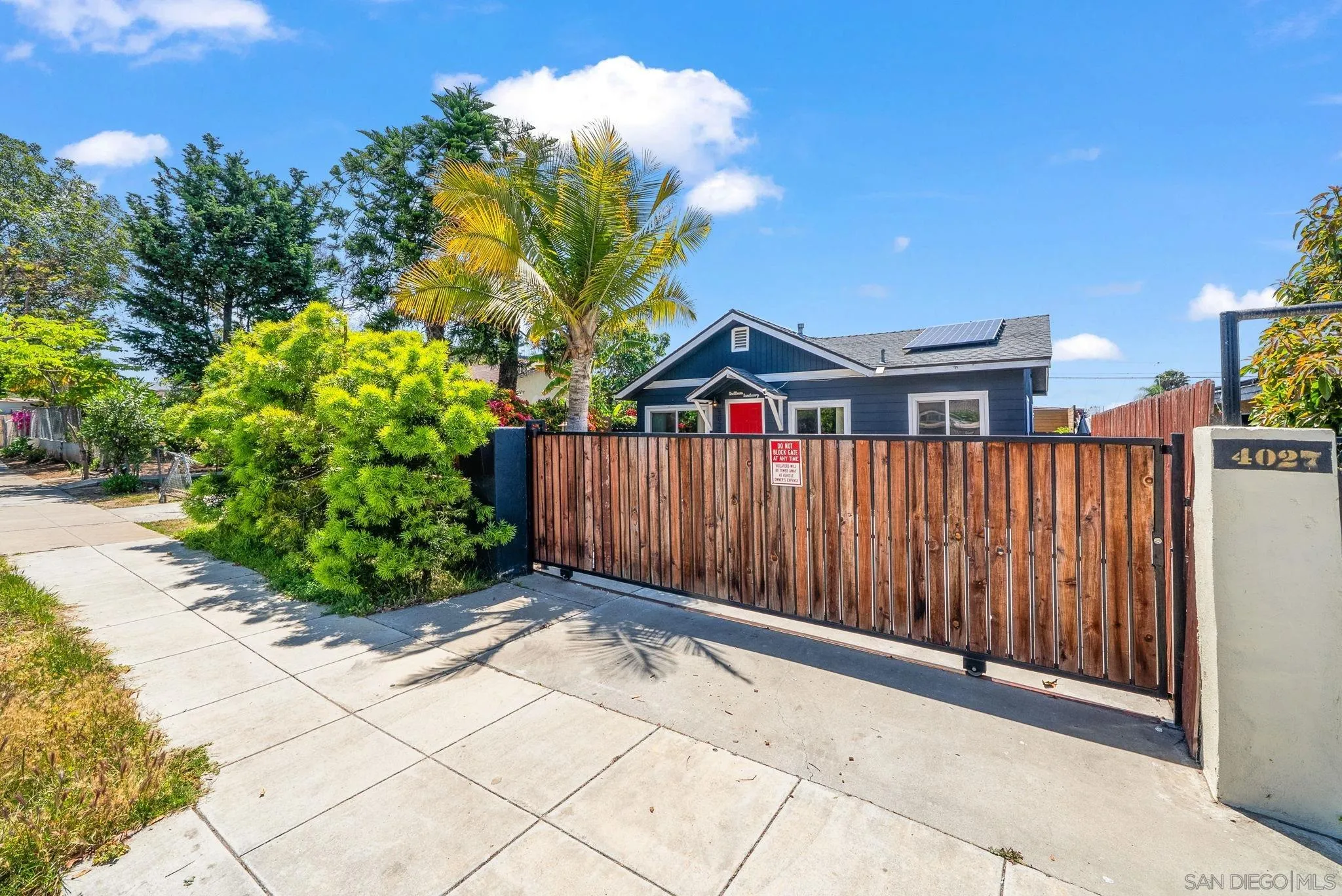https://cdn.realtyfeed.com/cdn/127/250027577/895a53b988a5a425d1d340b69bc3a8d9.webp