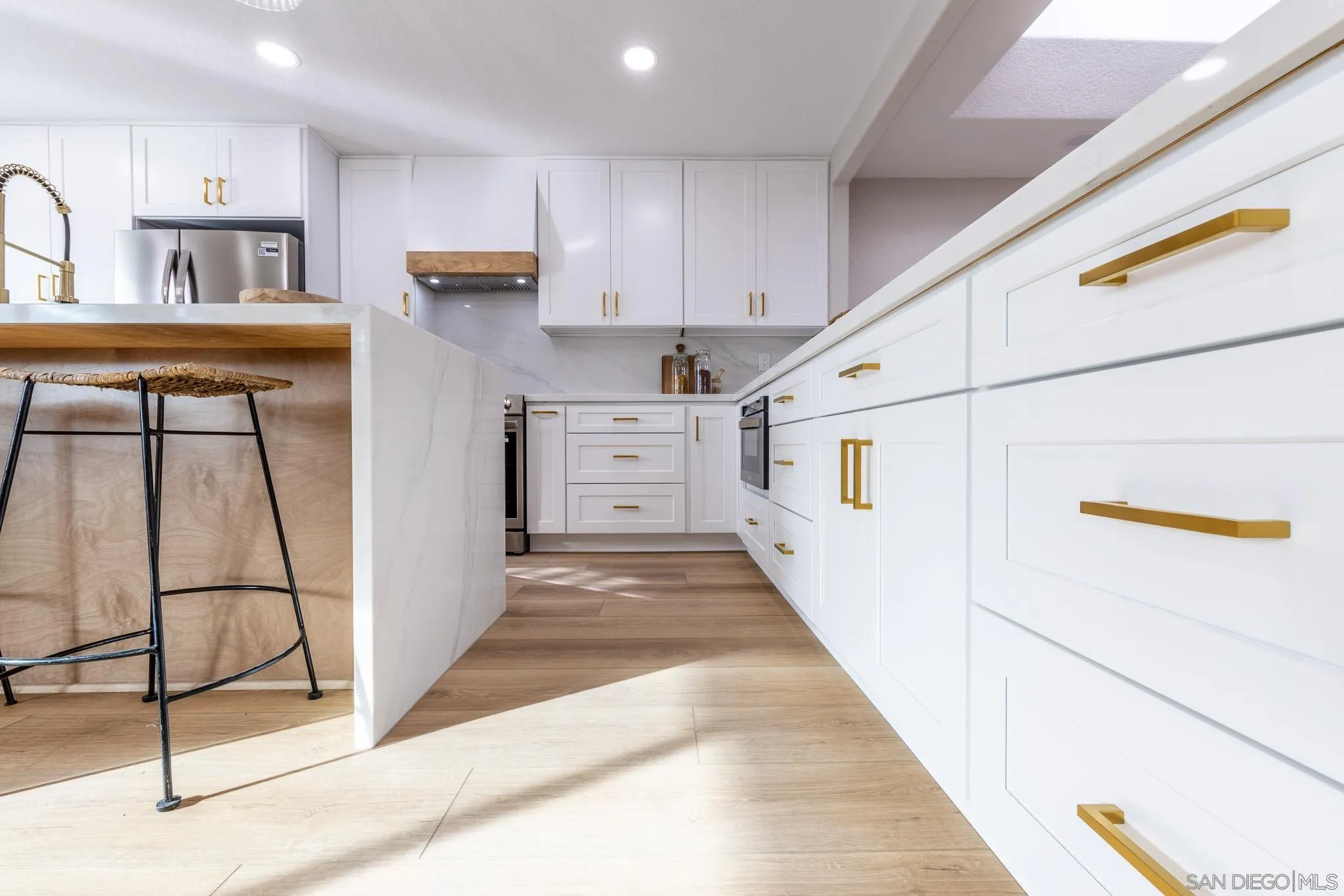 Photo #6: 250027587 Listing 
