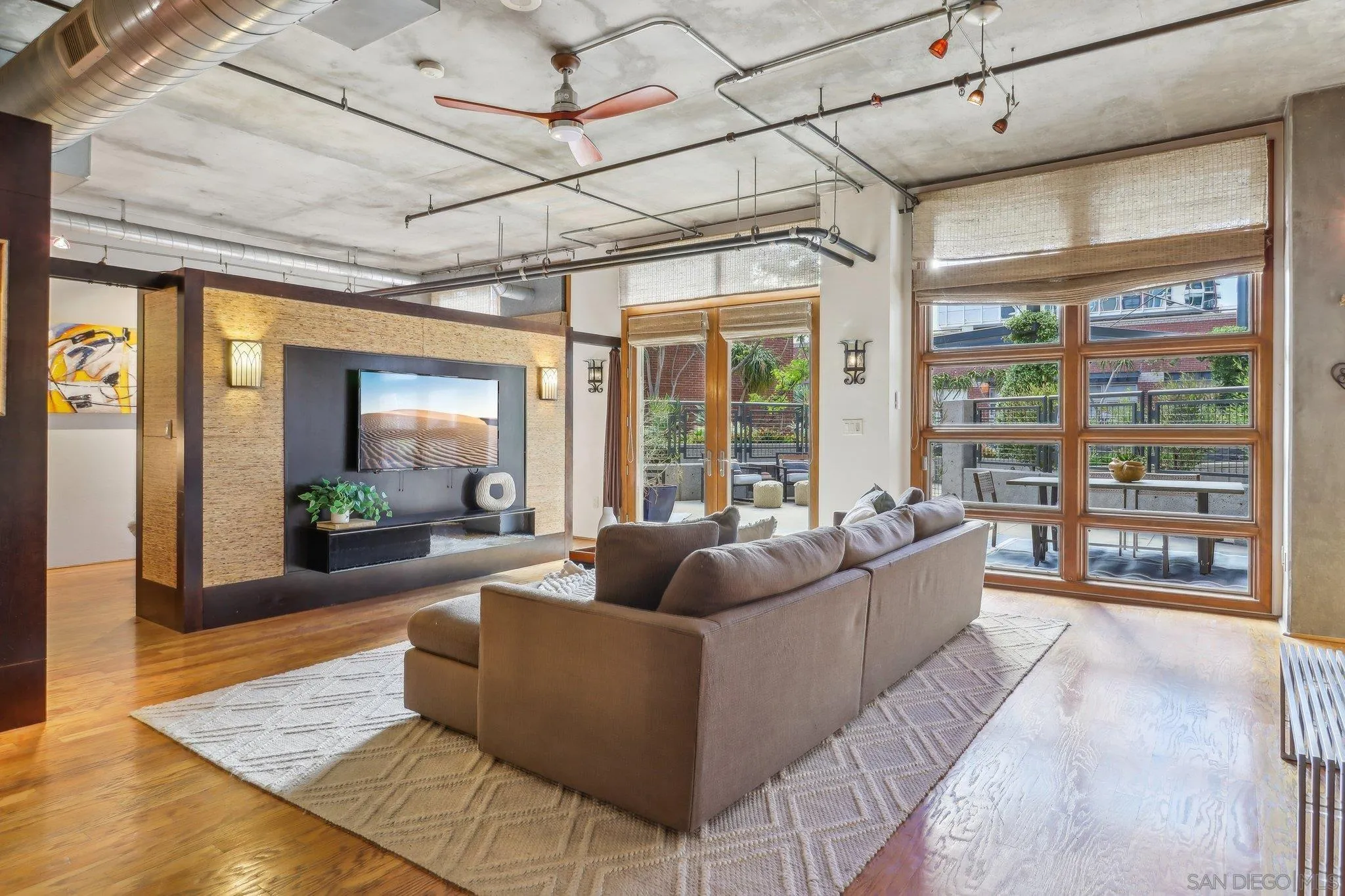 Photo #3: 250027588 Listing 