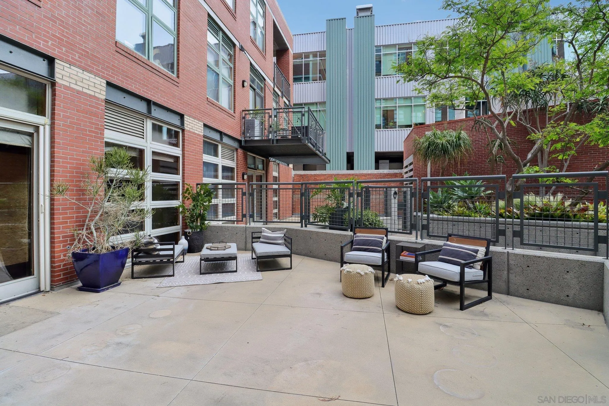 Photo #5: 250027588 Listing 