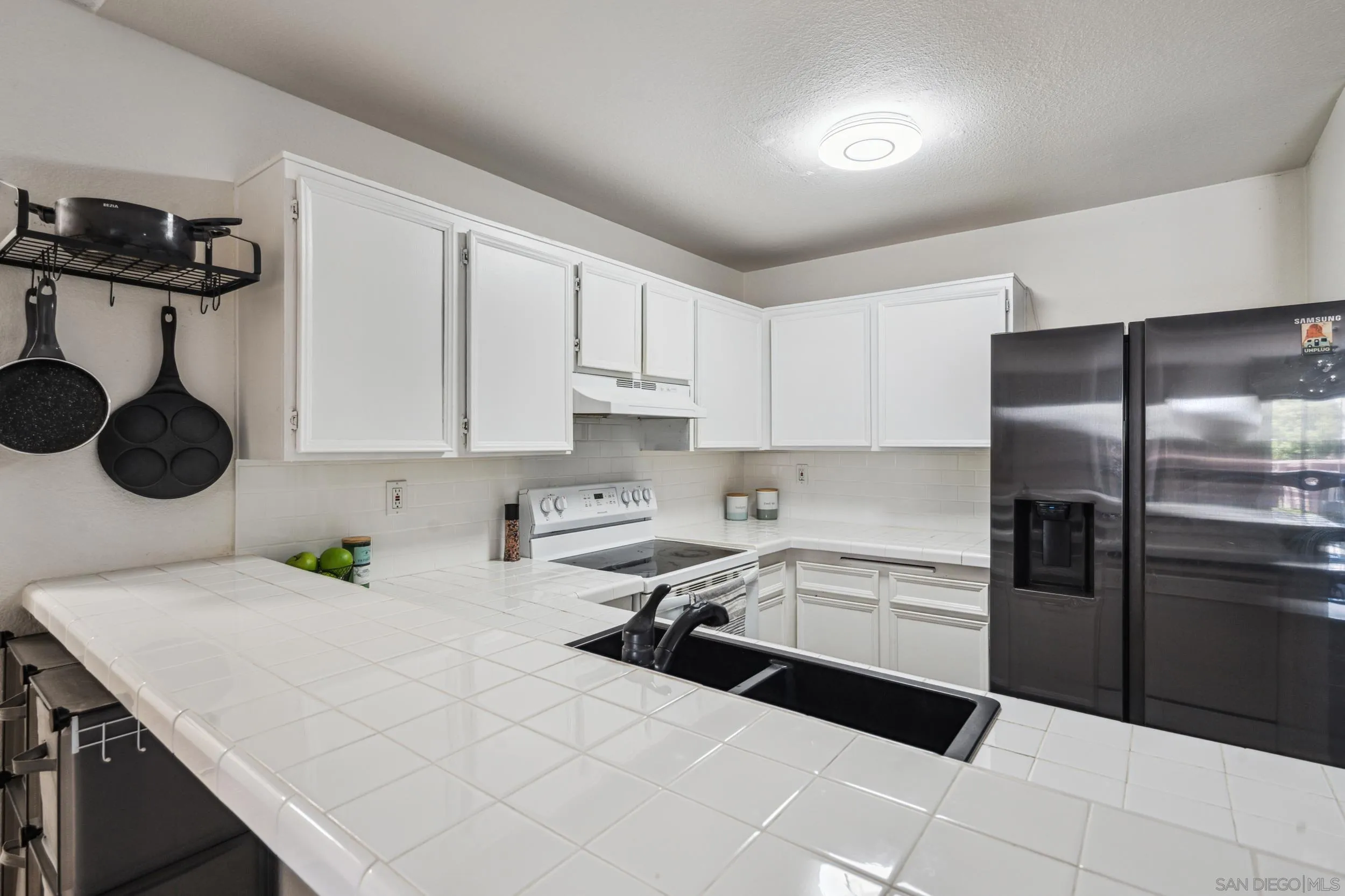 Photo #11: 250027589 Listing: Photo #11