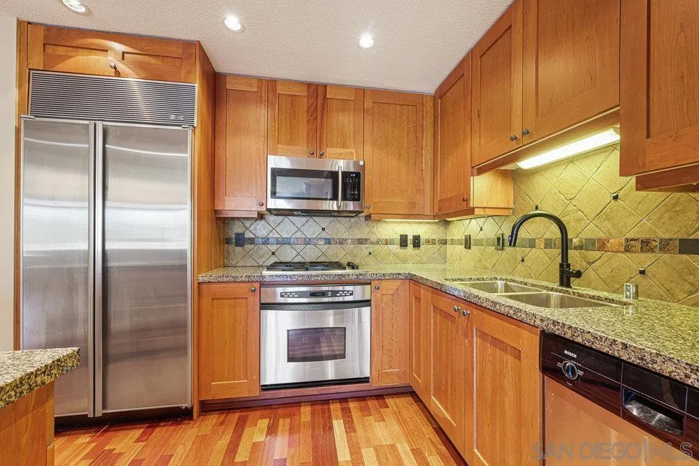 Photo #3: 250027610 Listing 
