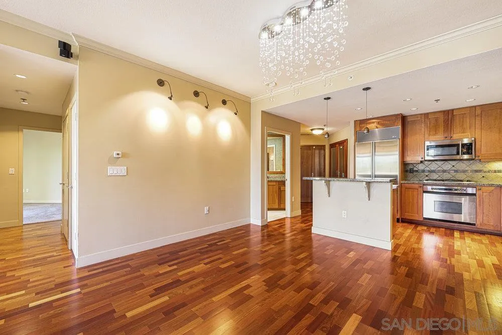 Photo #8: 250027610 Listing: Photo #8