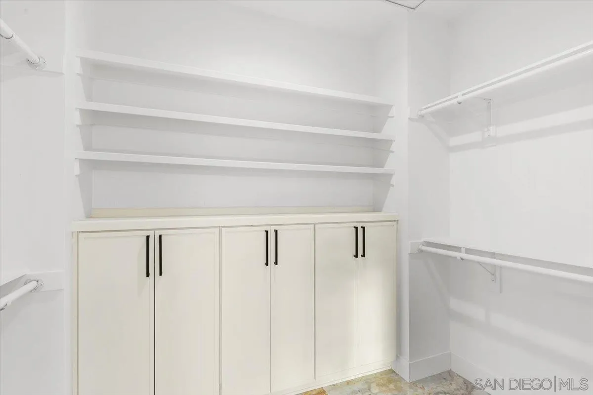 https://cdn.realtyfeed.com/cdn/127/250027622/1dd5ea7cc503138f9cdc6a9ec5d8df21.webp
