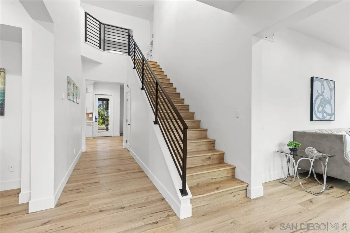 https://cdn.realtyfeed.com/cdn/127/250027622/3a65b04f20e8594ef7740bbd6540a76e.webp