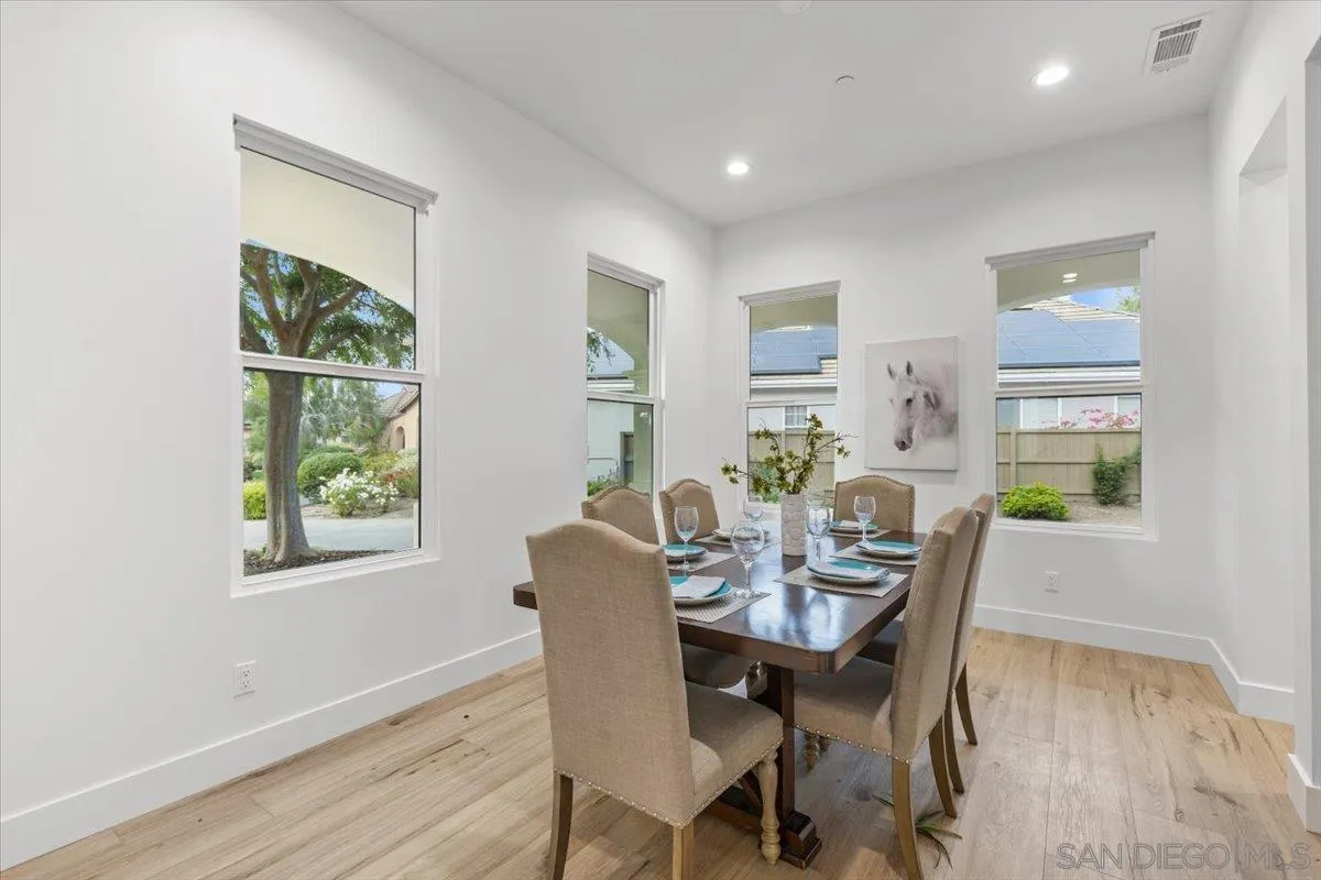 https://cdn.realtyfeed.com/cdn/127/250027622/7266f78f440d5fb5ec94f70765db059e.webp
