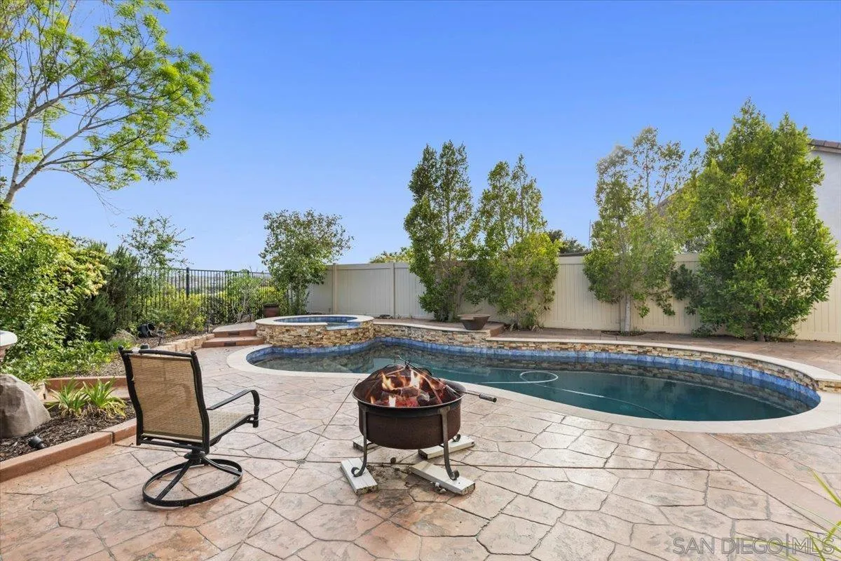 https://cdn.realtyfeed.com/cdn/127/250027622/ada7189a972668b26738fb3eef36c53e.webp
