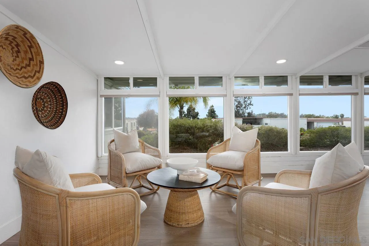 Photo #8: 250027624 Listing: Photo #8